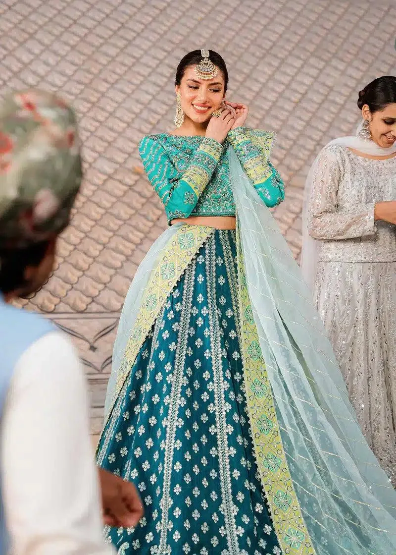Akbar Aslam Shadmani Luxury Formals 23 Ferozi Raw Silk – view 4 – Poshaq