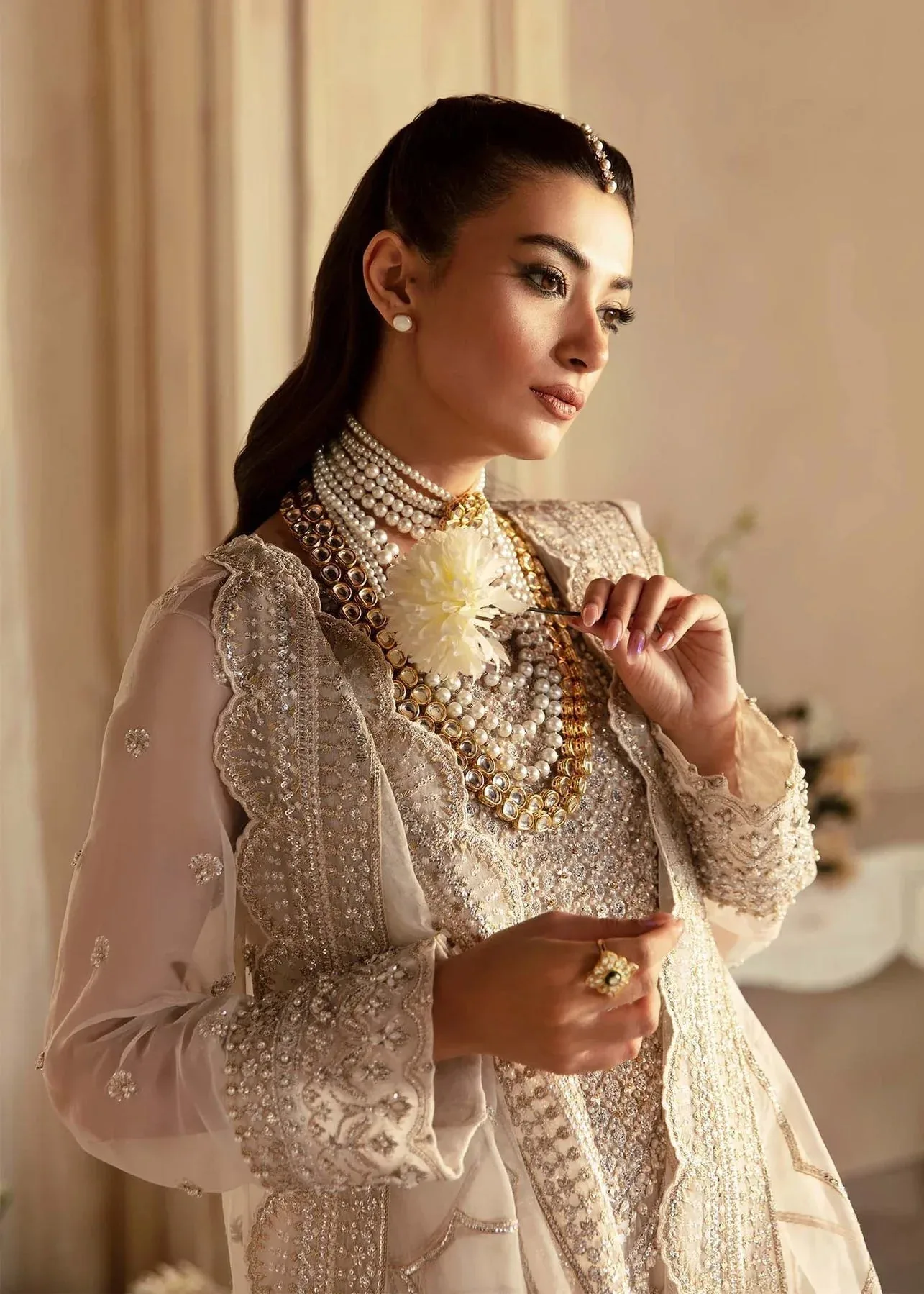 Akbar Aslam Aleia Luxury Formals Ivory Organza – view 4 – Poshaq