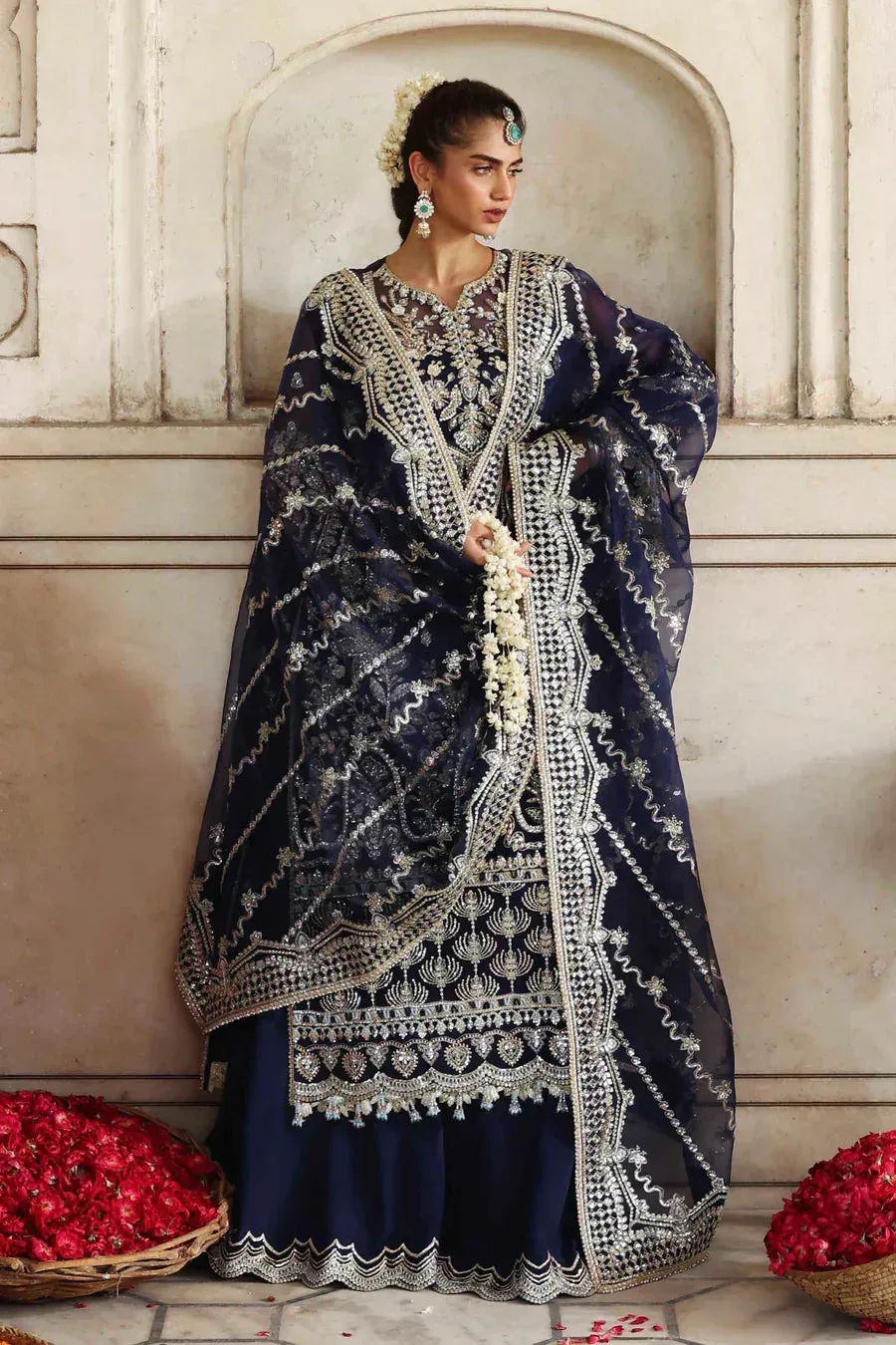 Akbar Aslam Rang Mehal Raw Silk – view 6 – Poshaq