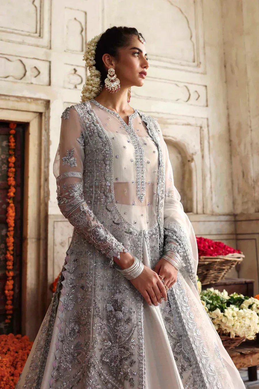 Akbar Aslam Rang Mehal Raw Silk – view 6 – Poshaq