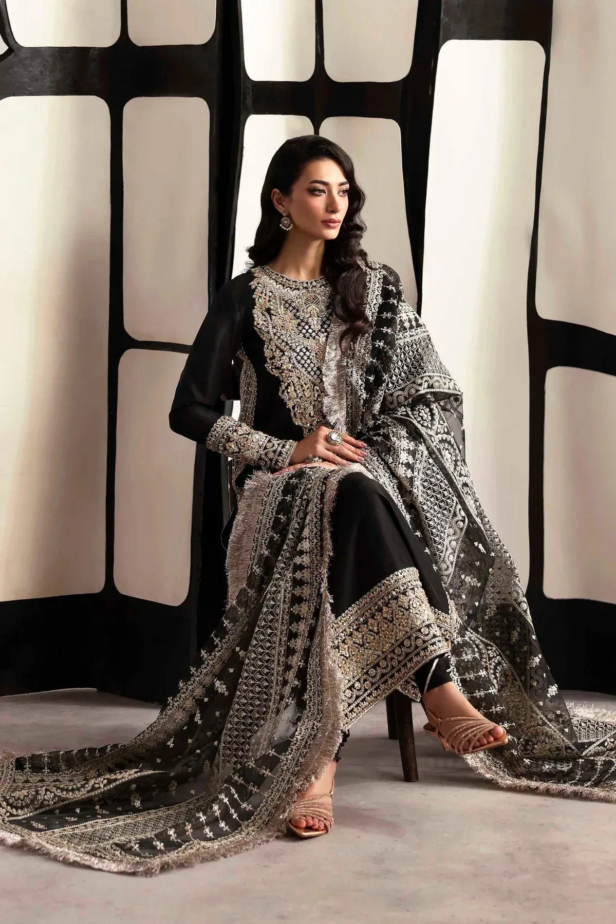 Akbar Aslam Luxury Formals 25 Organza – view 6 – Poshaq
