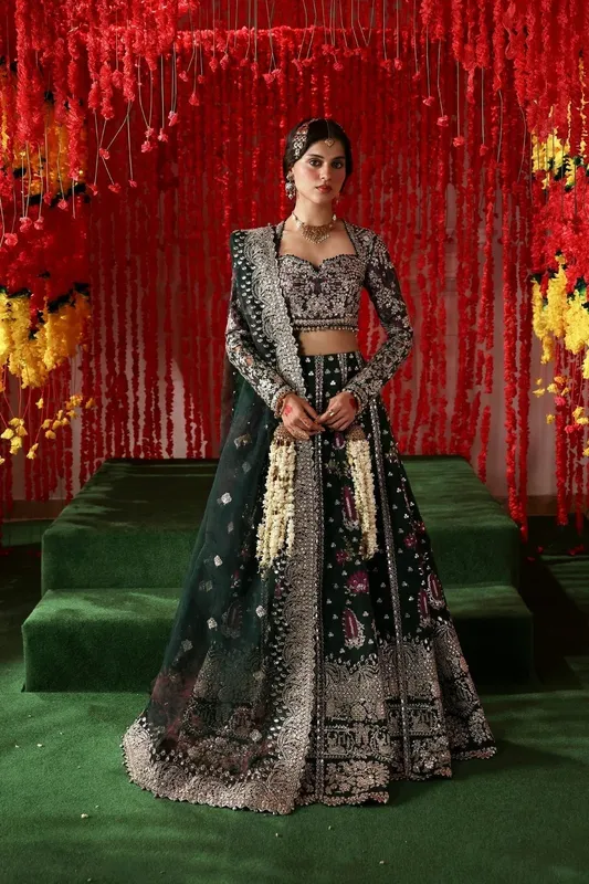 Afrozeh Shehnai Wedding Formals 25 Green Raw Silk – view 1 – Poshaq