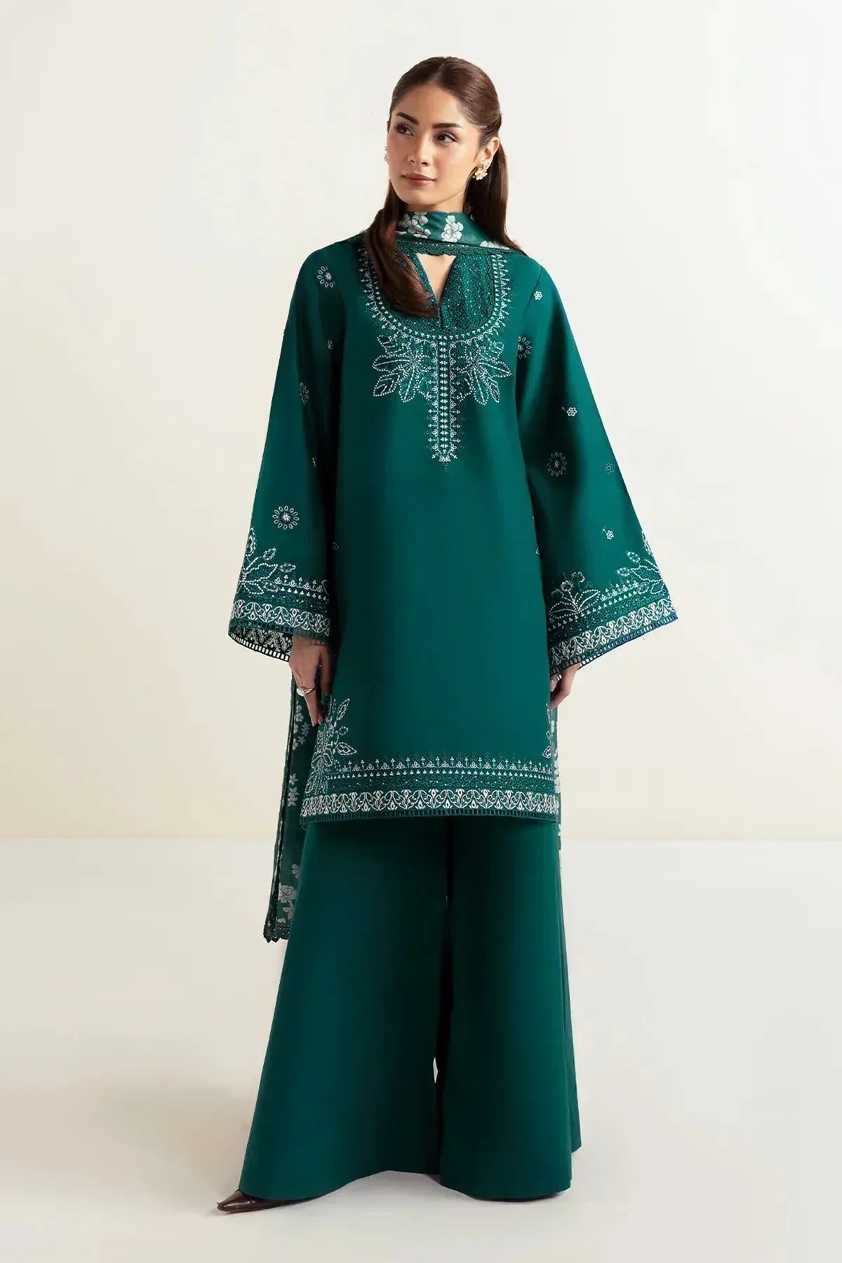 Afrozeh Basic Pret 25 Green Chiffon – view 1 – Poshaq