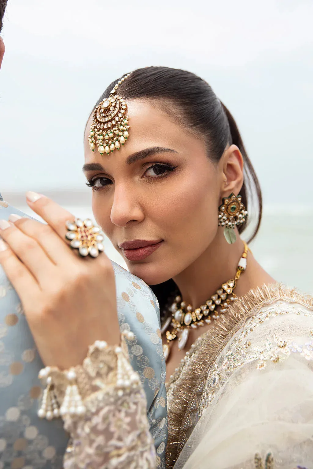 Afrozeh Dastangoi Wedding Formal'24 Off White Raw Silk – view 5 – Poshaq