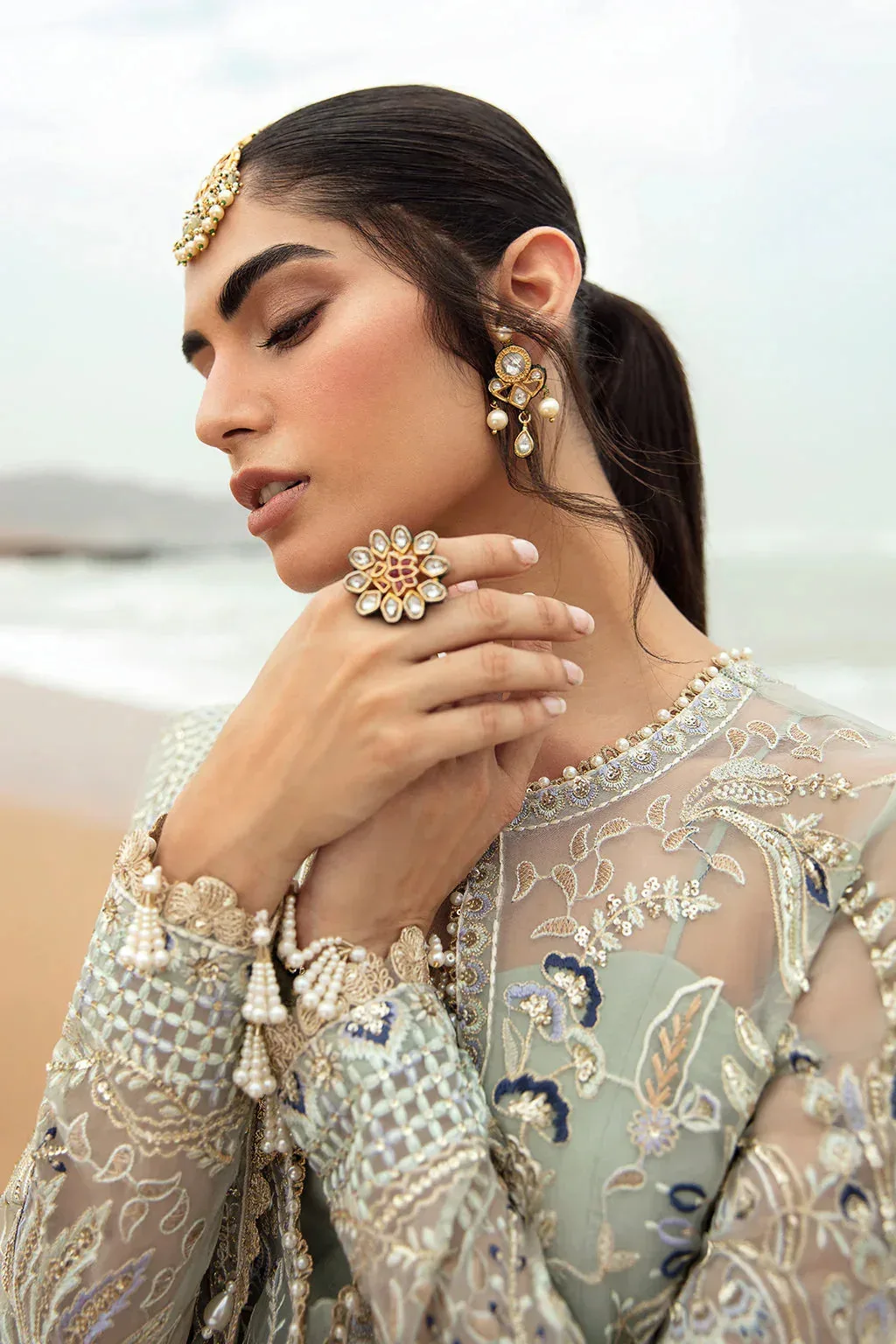 Afrozeh Dastangoi Wedding Formal'24 Green Raw Silk – view 7 – Poshaq