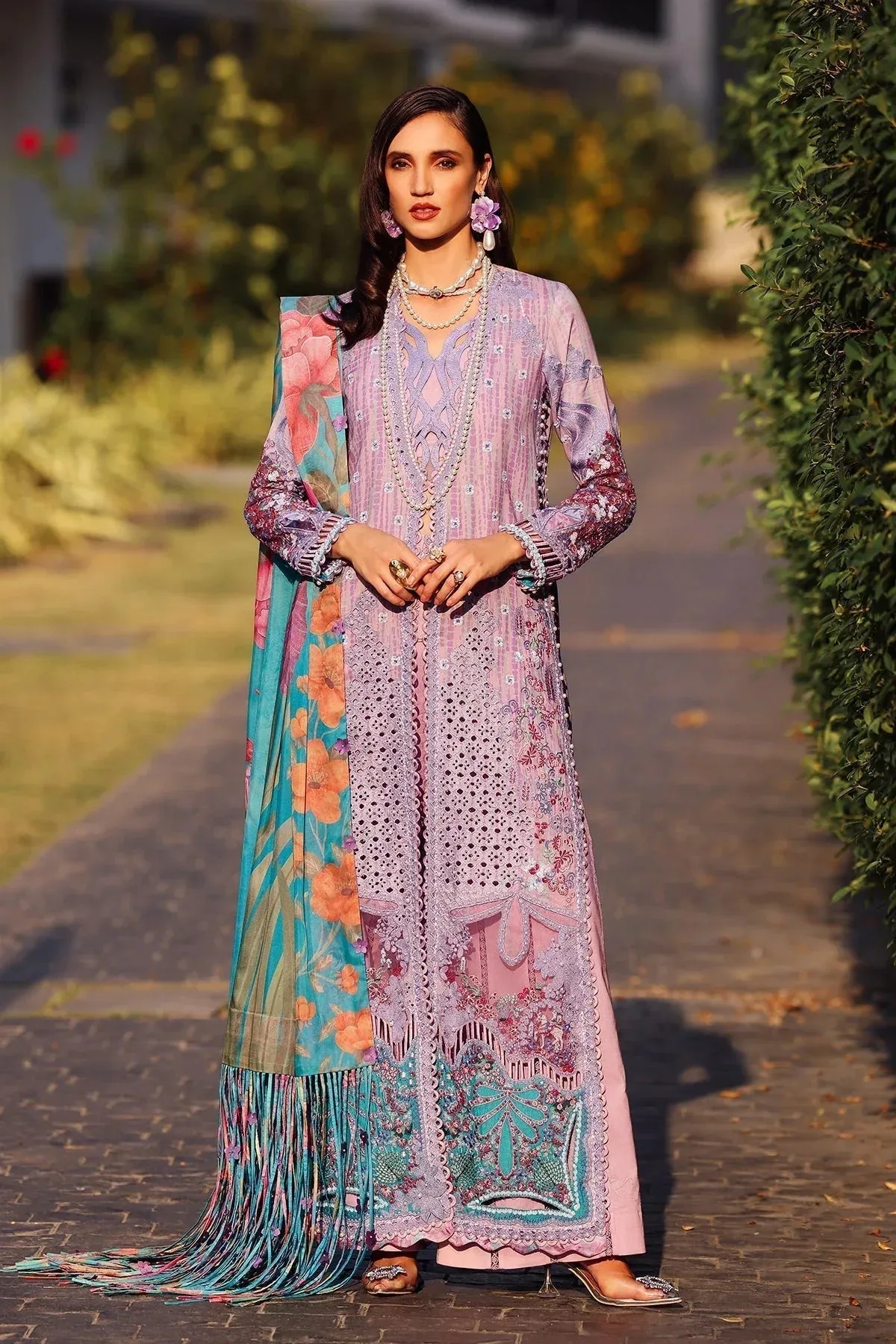 Afrozeh Lawn 25 Lilac Lawn – view 1 – Poshaq