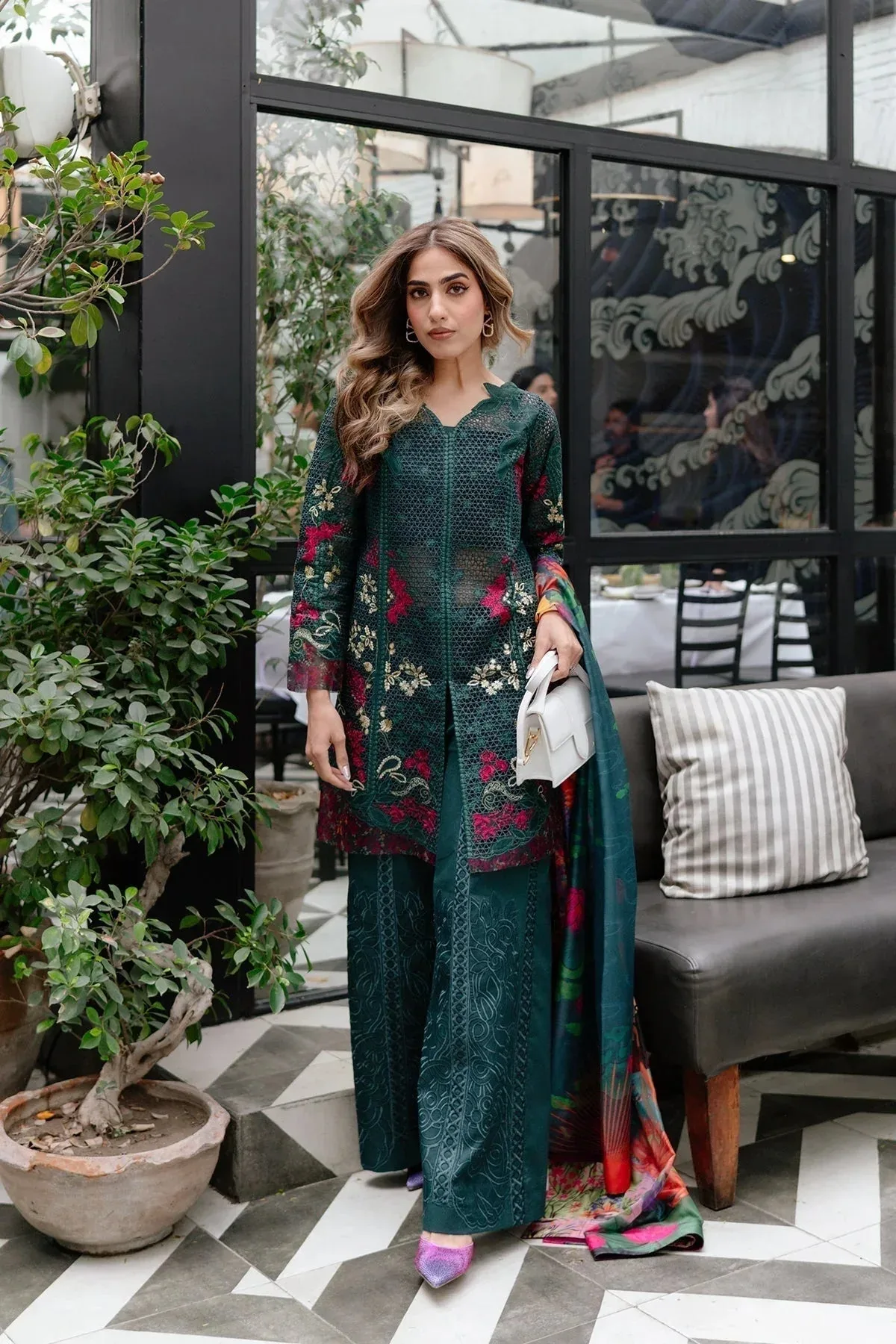 Afrozeh Lawn 25 Green Organza – view 6 – Poshaq