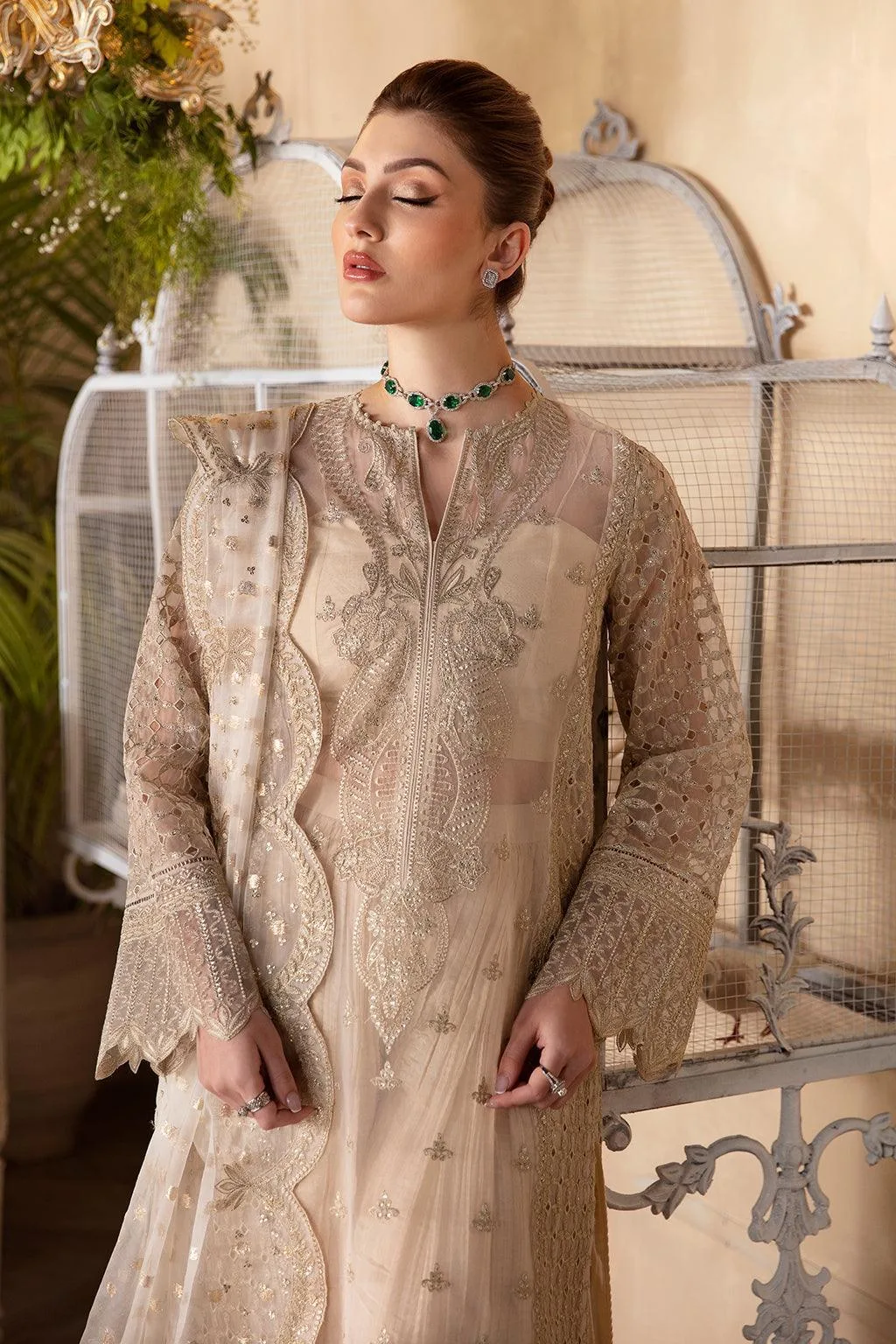 Afrozeh Fuchsia Raw Silk – view 5 – Poshaq