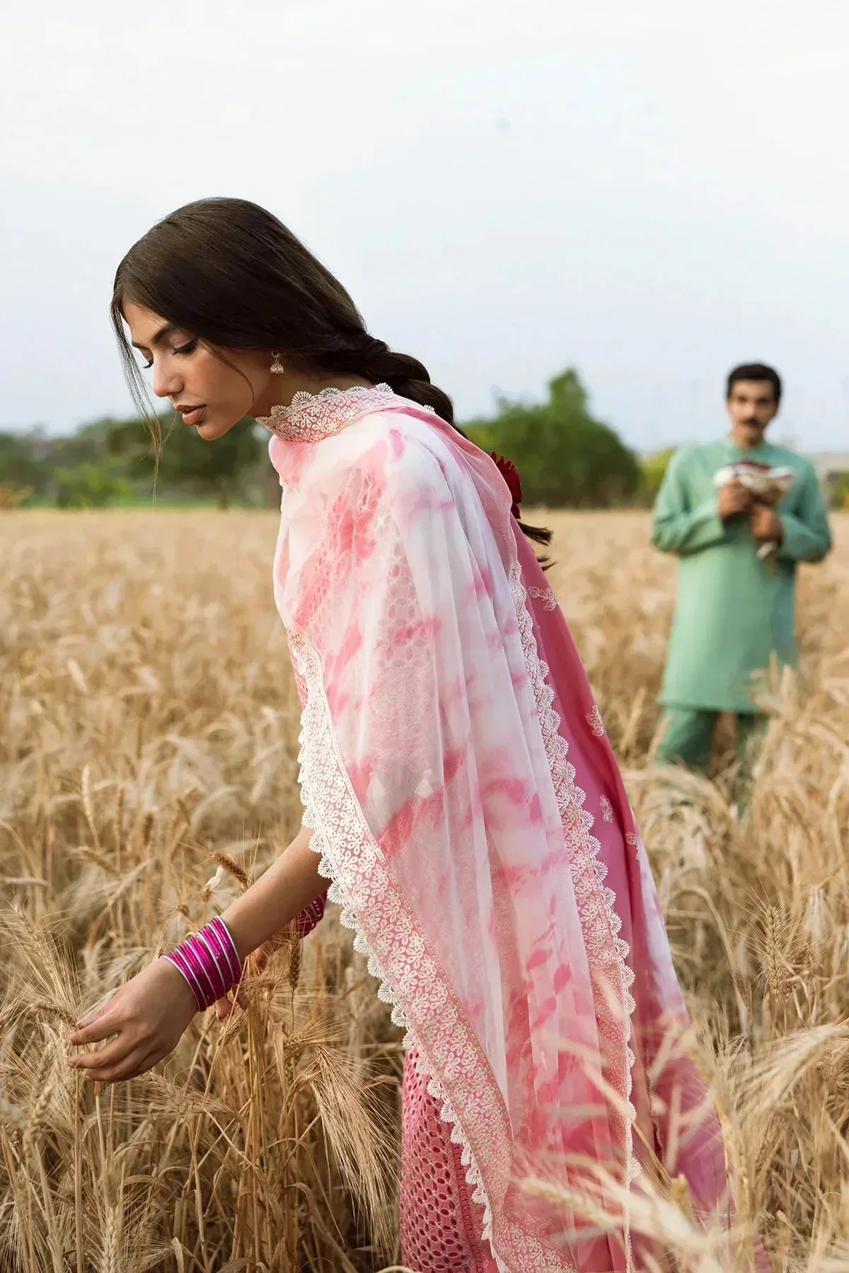 Afrozeh Mulaqaat Lawn White Organza – view 2 – Poshaq