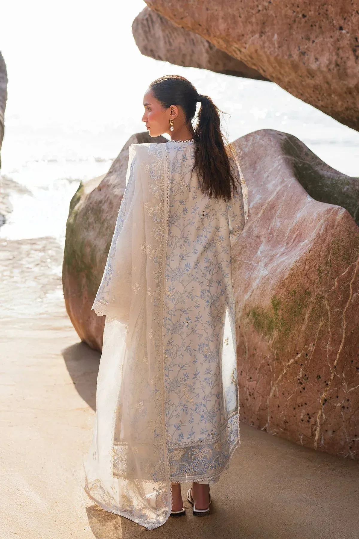 Afrozeh Endless Summer White Organza – view 2 – Poshaq