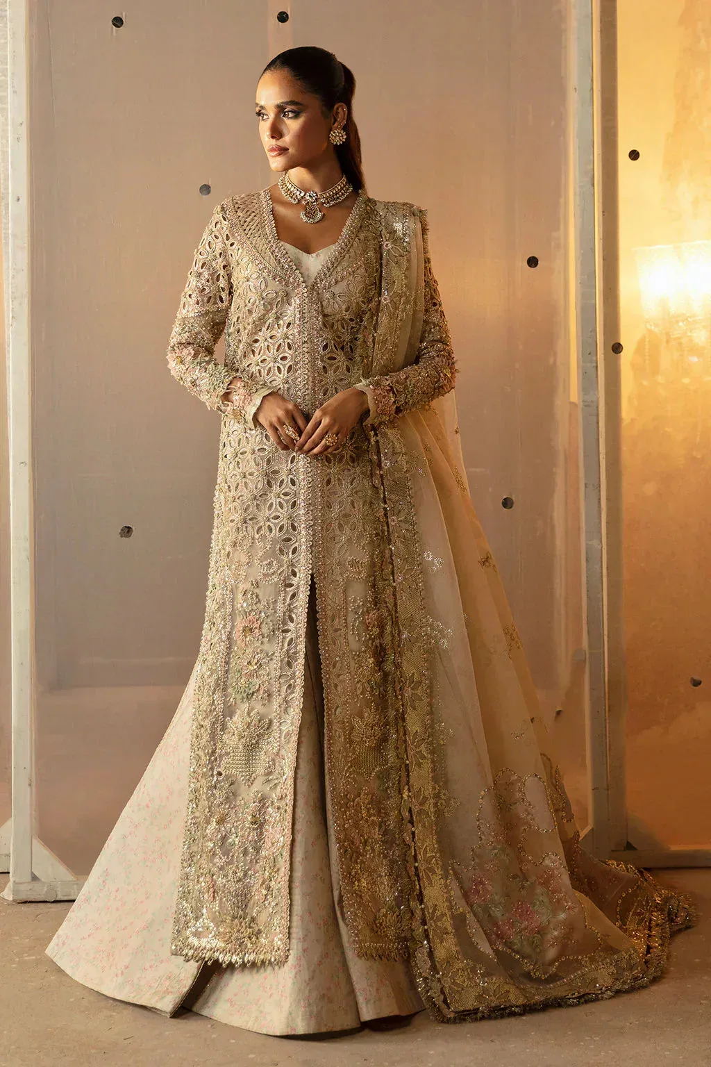 Afrozeh Beige Raw Silk – view 3 – Poshaq