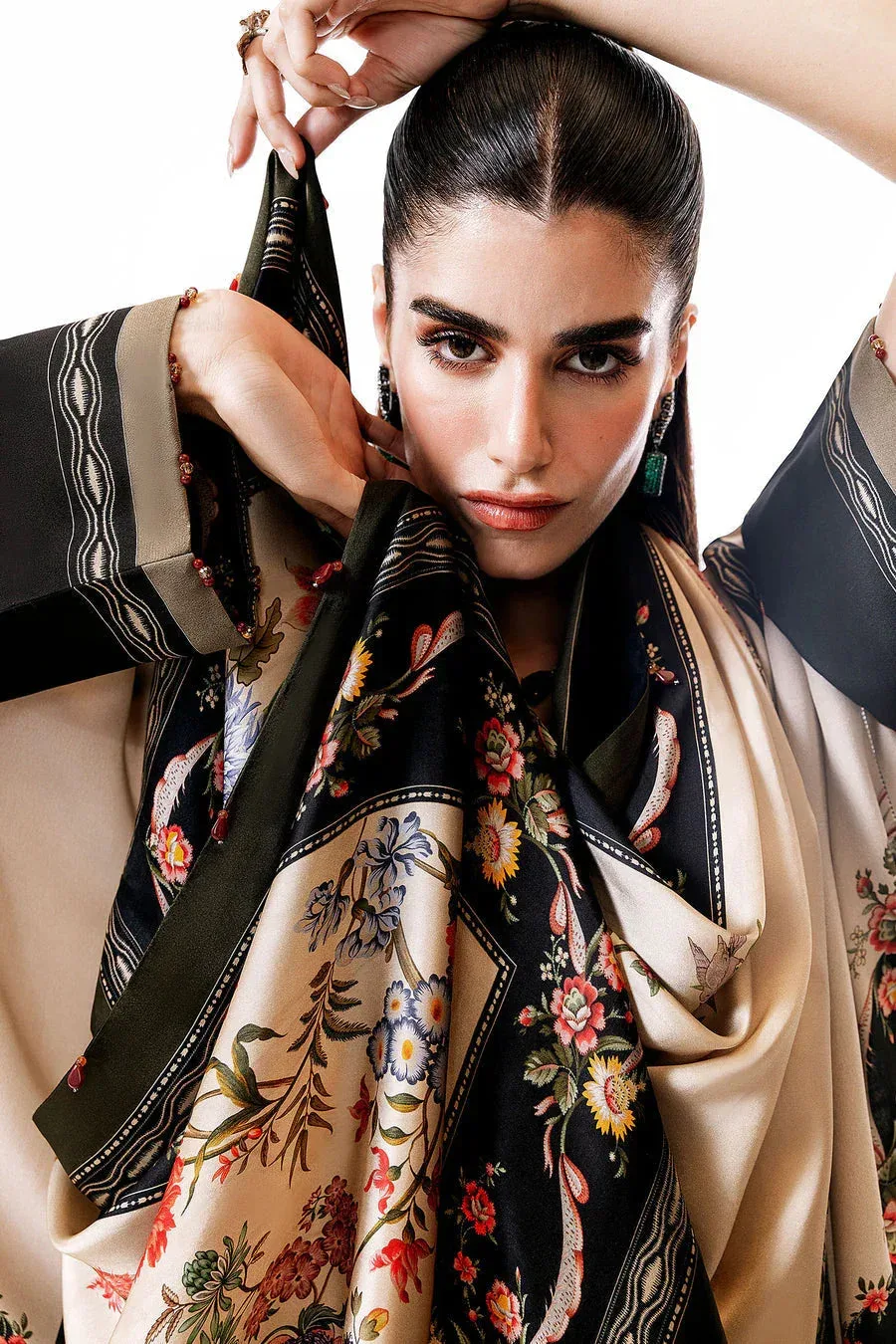 Elan Auree Pret Beige Silk – view 4 – Poshaq