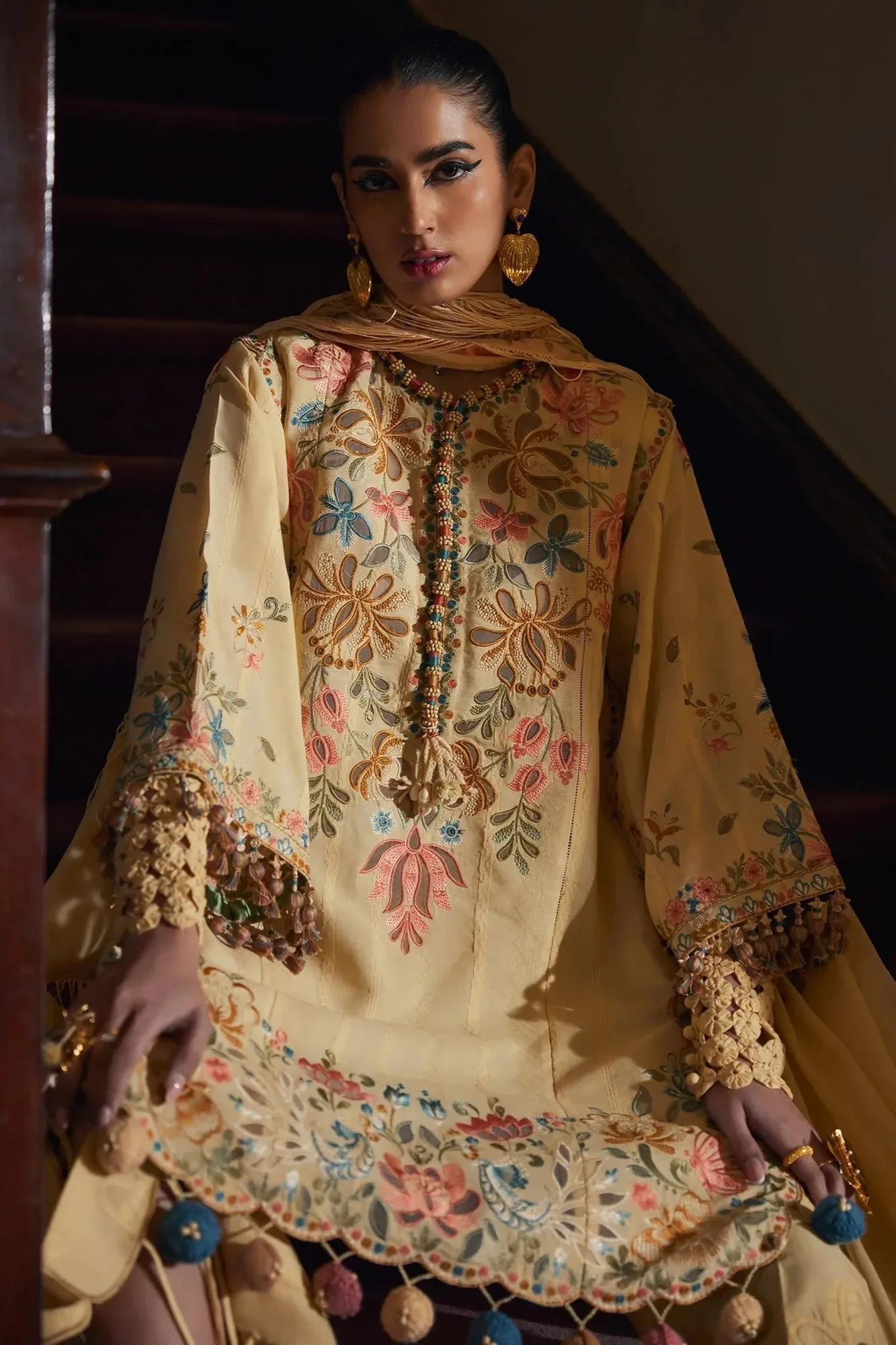 Elan Luxury Lawn 25 Yellow Lawn – view 3 – Poshaq
