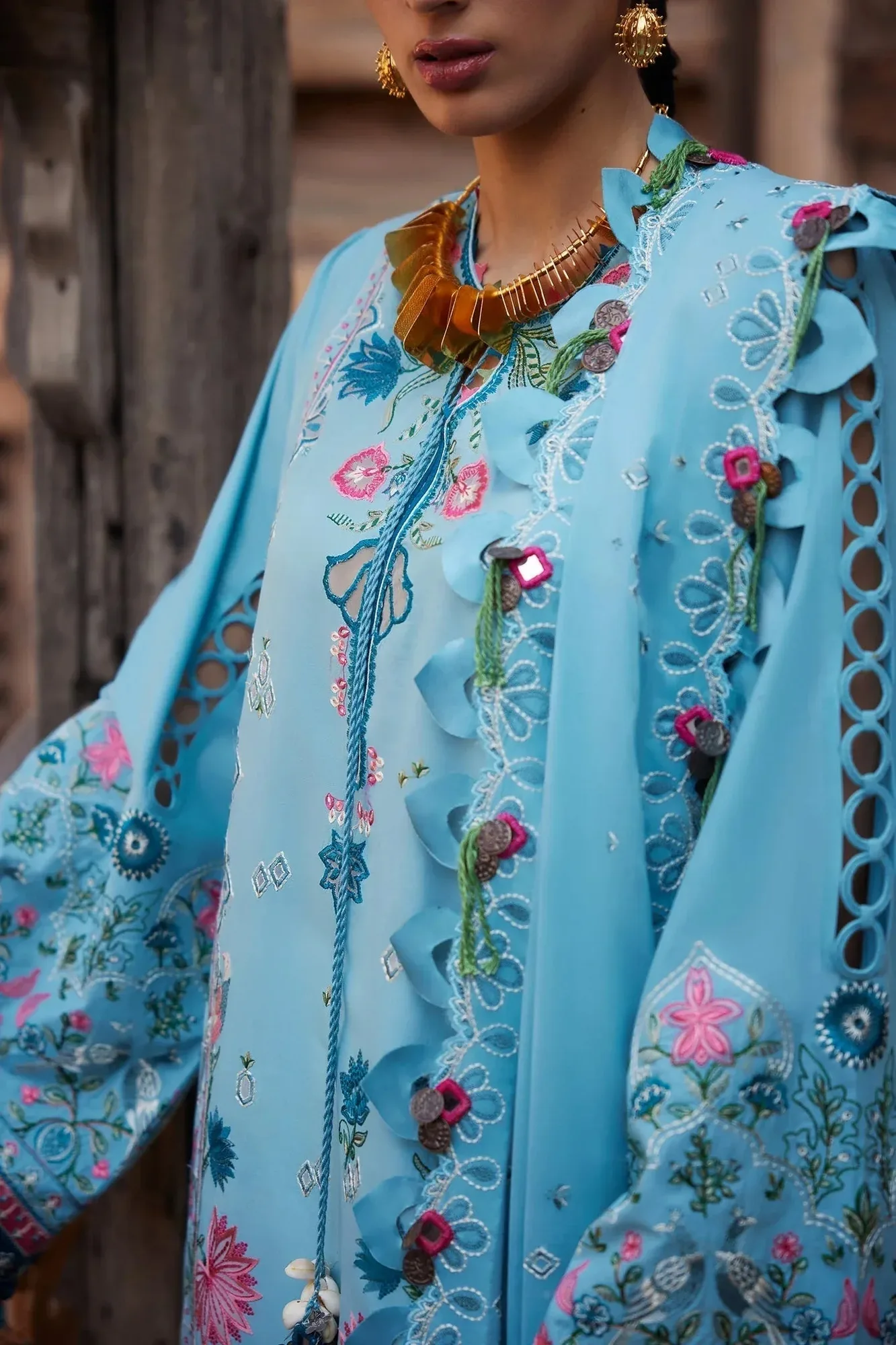 Elan Luxury Lawn 25 Denium Blue Lawn – view 3 – Poshaq
