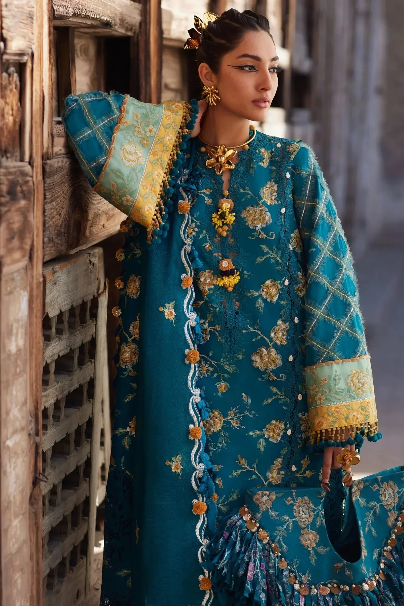 Elan Luxury Lawn 25 Sea Green Cotton – view 3 – Poshaq
