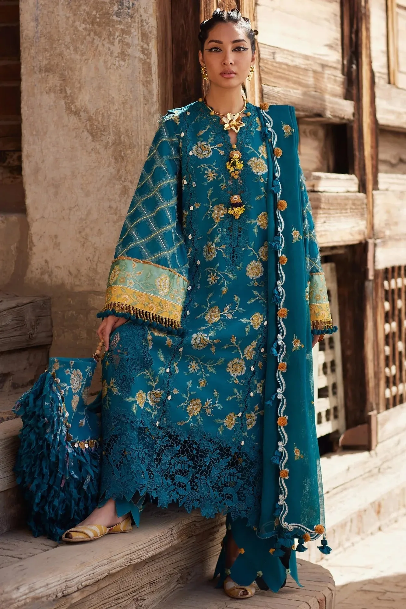 Elan Luxury Lawn 25 Sea Green Cotton – view 5 – Poshaq