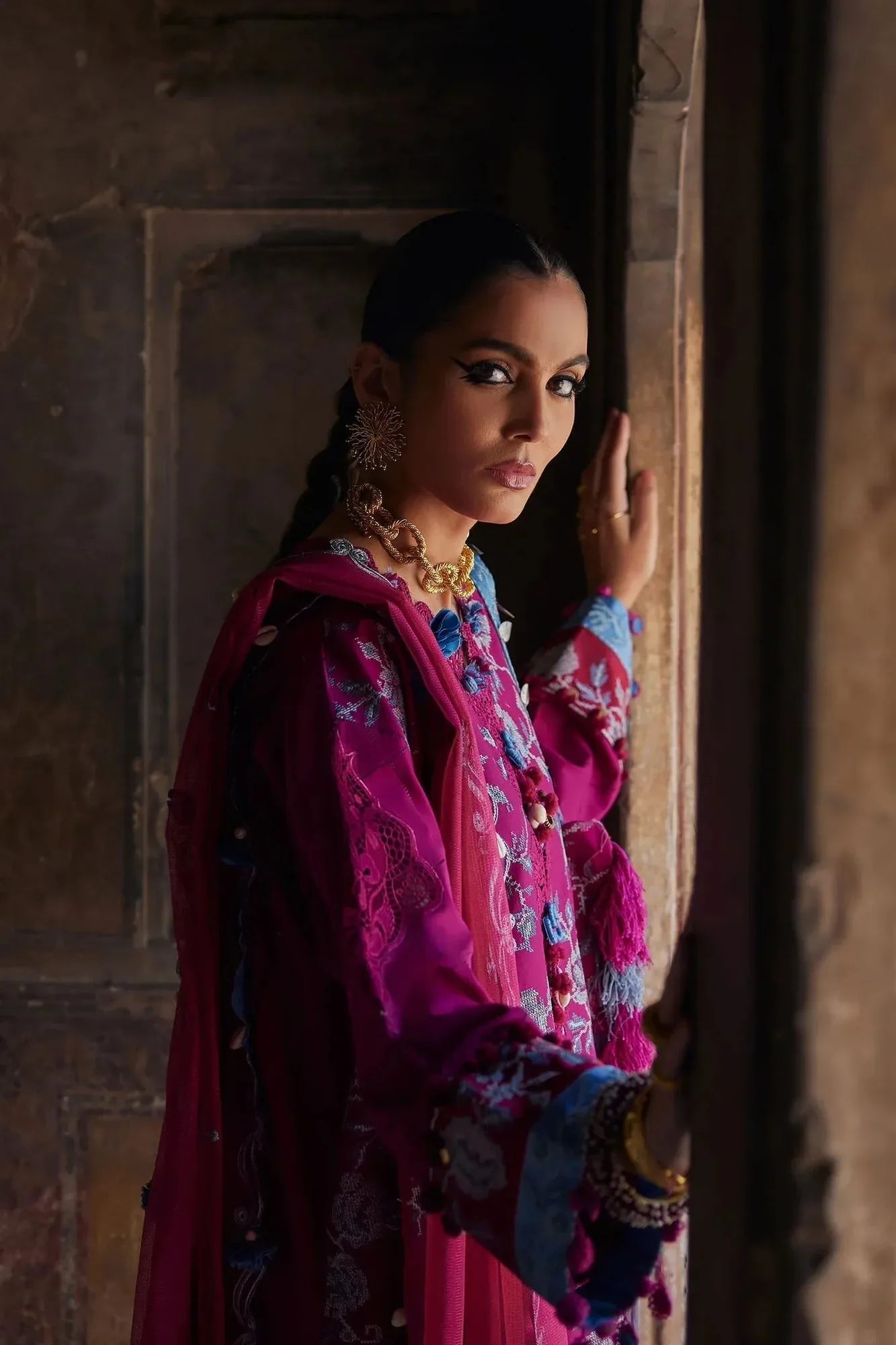 Elan Luxury Lawn 25 Magenta Cotton – view 4 – Poshaq