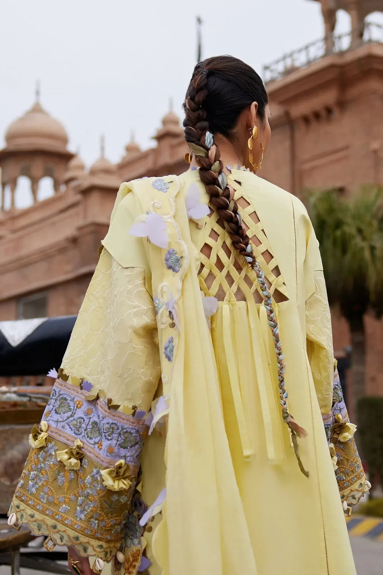 Elan Luxury Lawn 25 Lime Yellow Lawn – view 2 – Poshaq