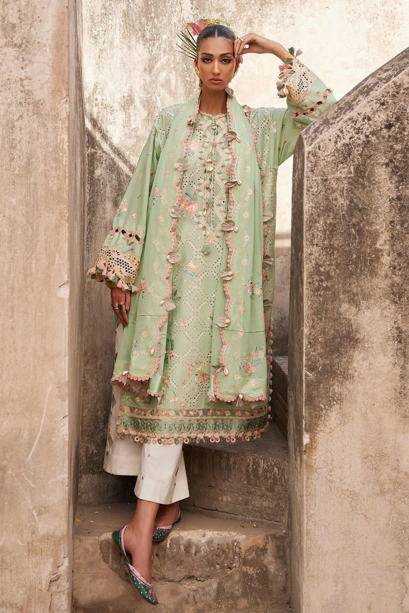 Elan Luxury Lawn 25 Mint Green Lawn – view 1 – Poshaq