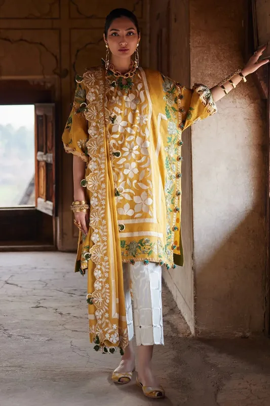 Elan Luxury Lawn 25 Gold Lawn – view 1 – Poshaq