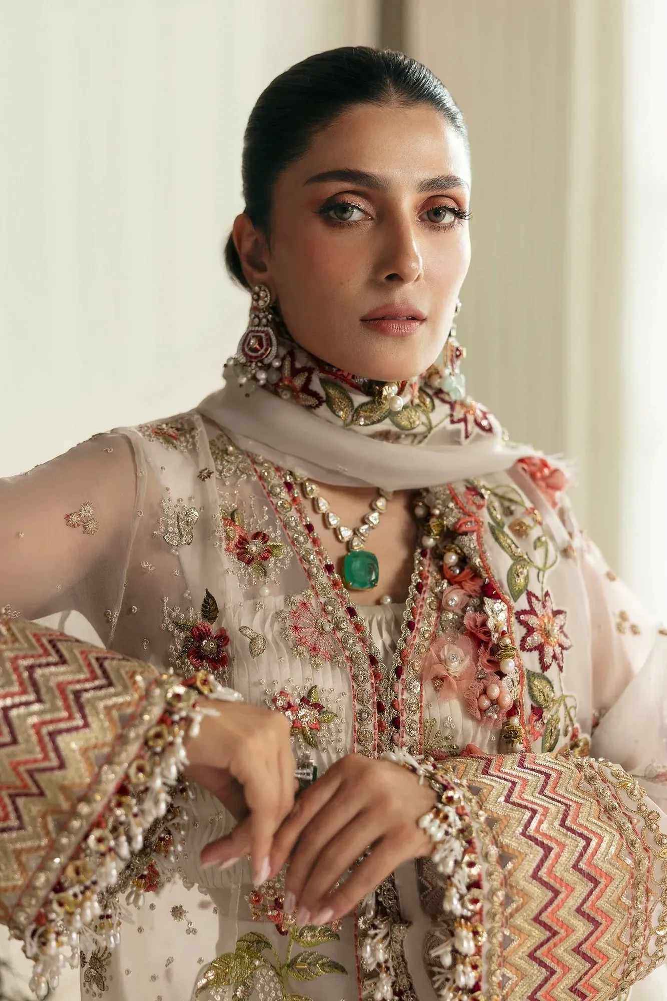 Elan Wedding Festive 24 Ivory Organza – view 5 – Poshaq