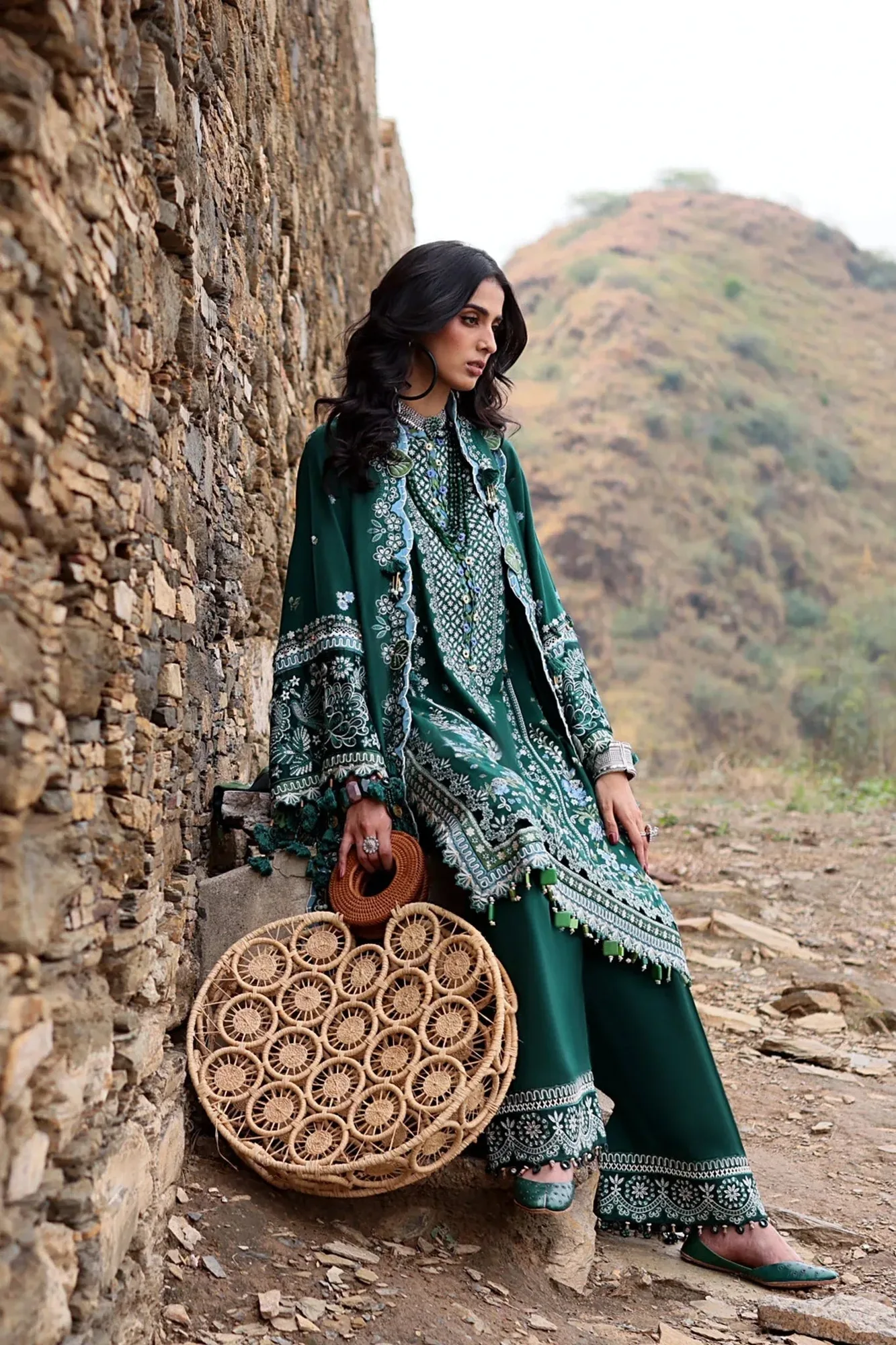 Elan Winter Collection 24 Emerald Green Khaddar – view 5 – Poshaq