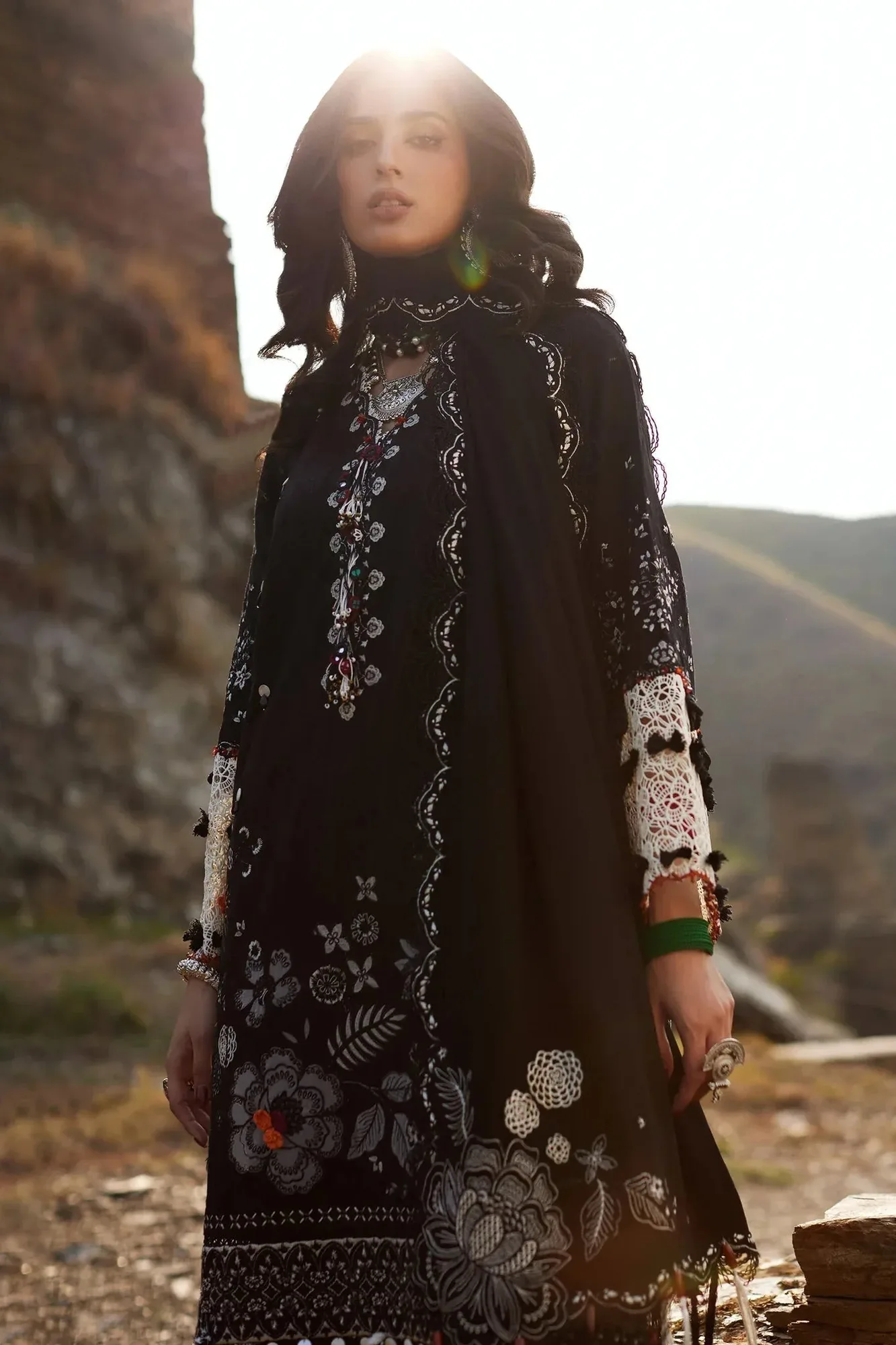 Elan Winter Collection 24 Black Jacquard – view 5 – Poshaq