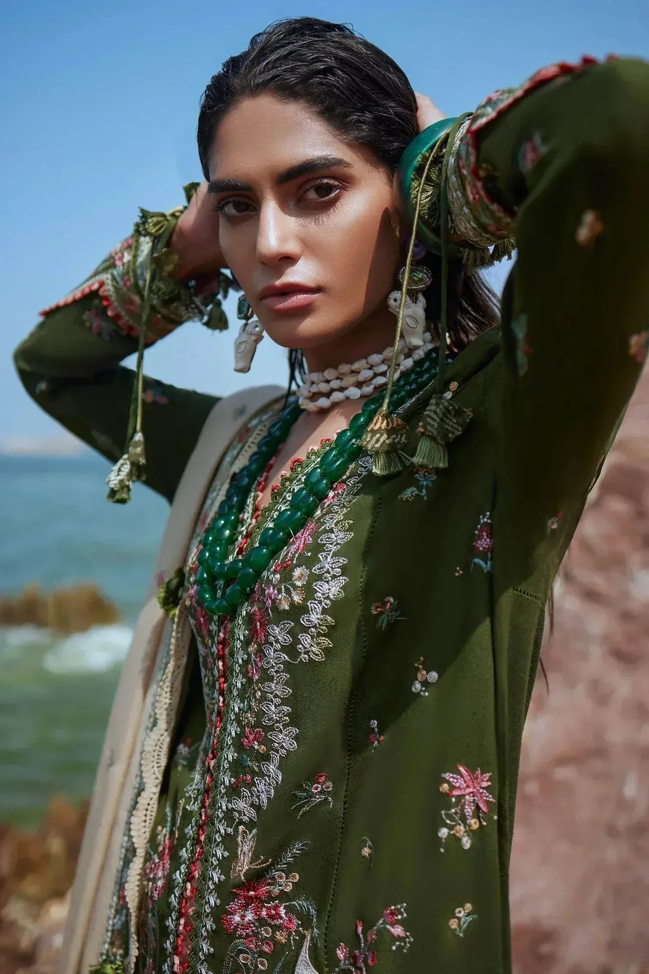 Elan Winter 23 Green Organza – view 5 – Poshaq