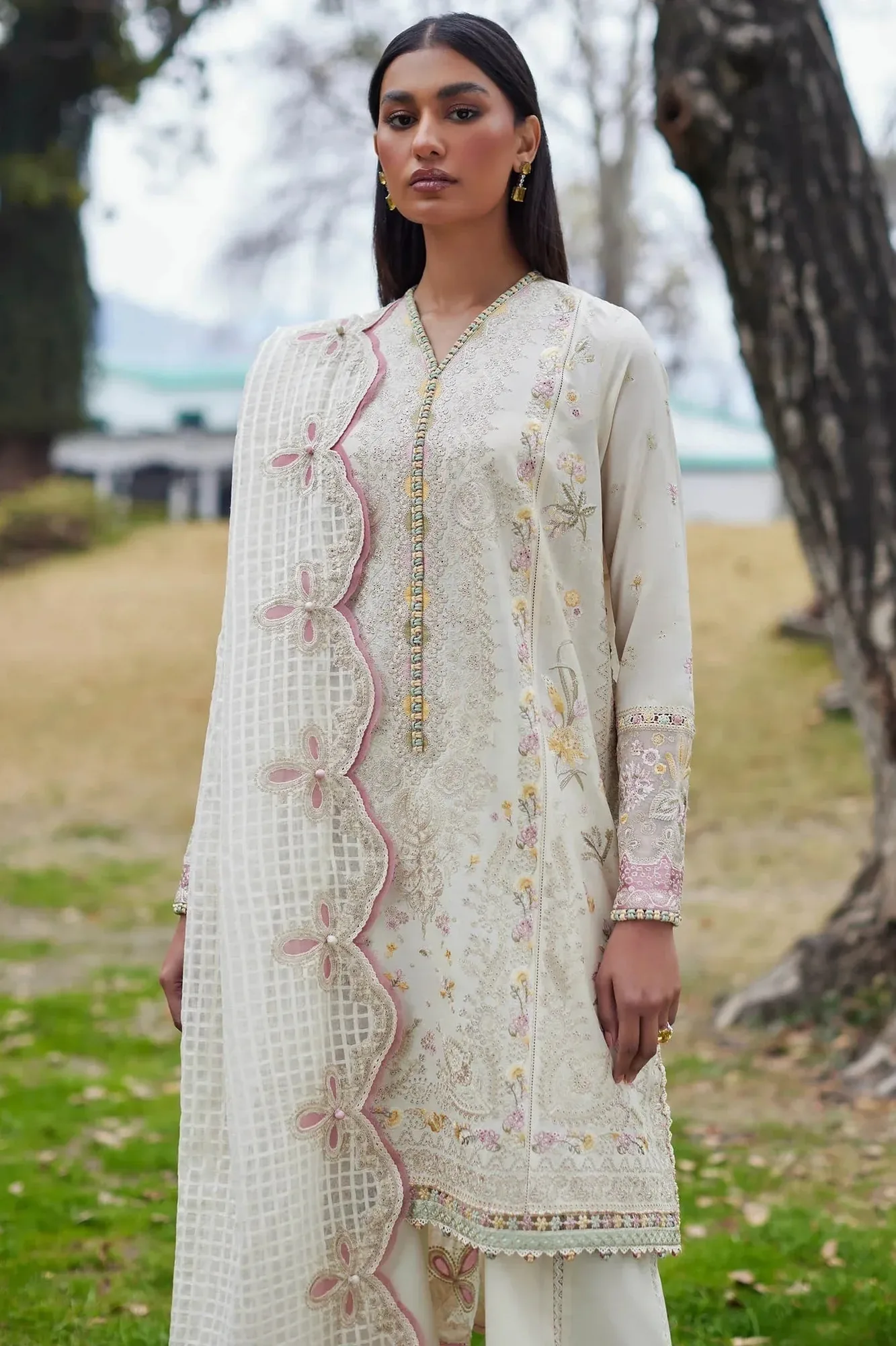 Elan Lawn24 Ivory Jacquard – view 2 – Poshaq
