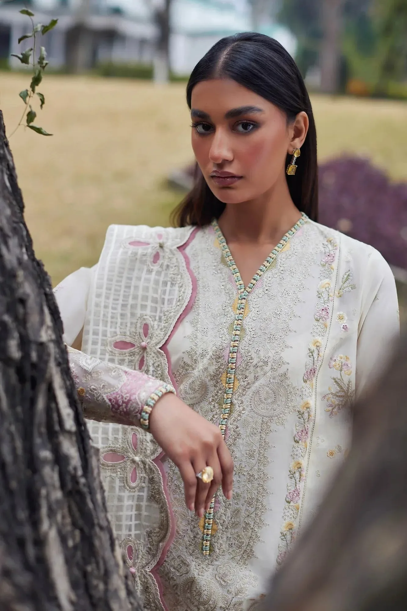 Elan Lawn24 Ivory Jacquard – view 4 – Poshaq