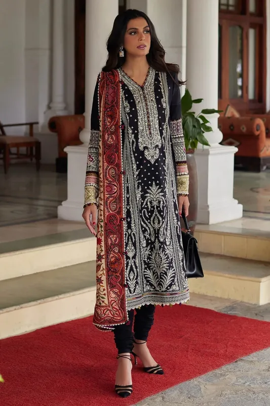 Elan Lawn24 Black Cambric – view 1 – Poshaq