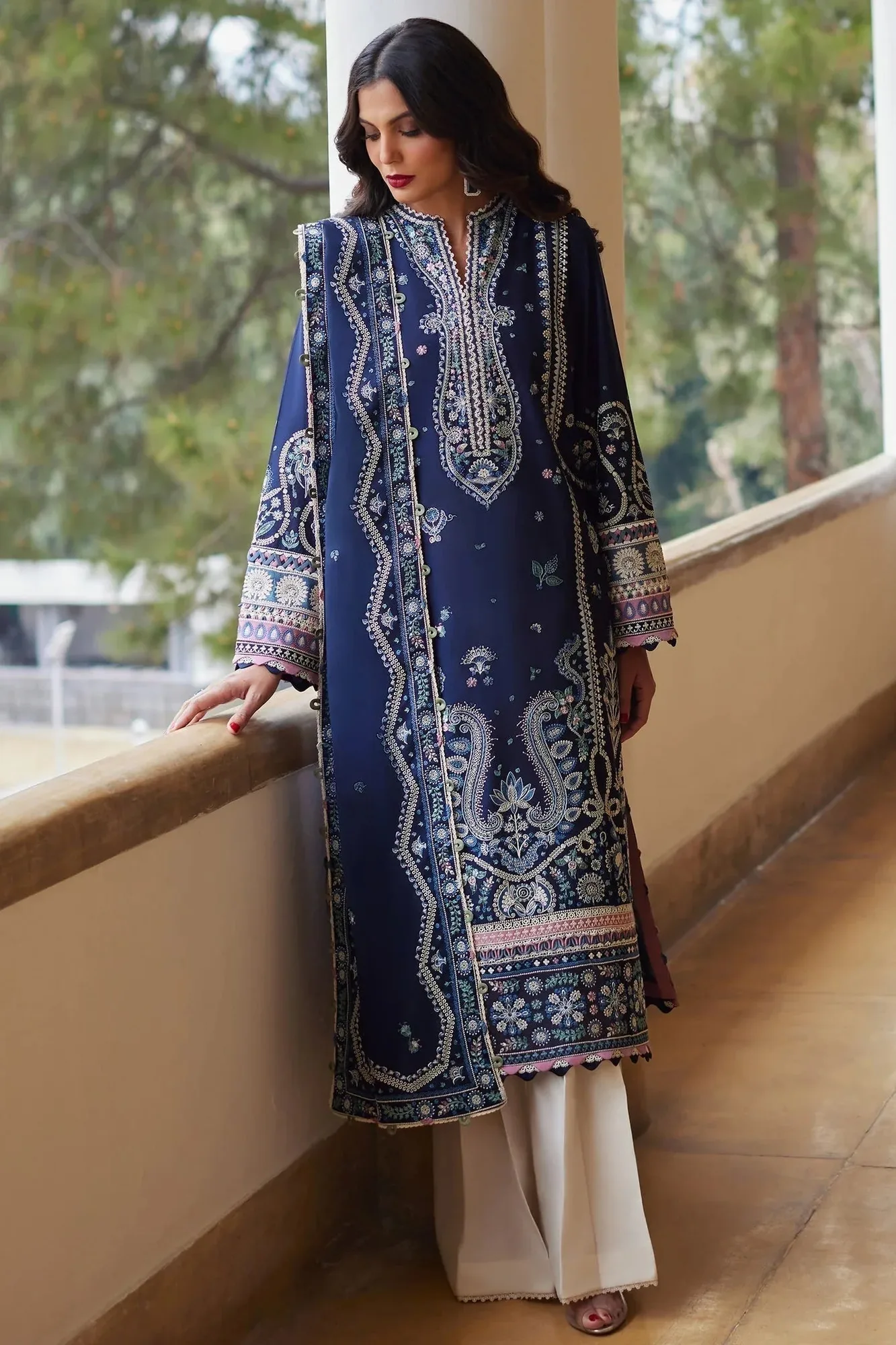Elan Lawn24 Blue Organza – view 5 – Poshaq