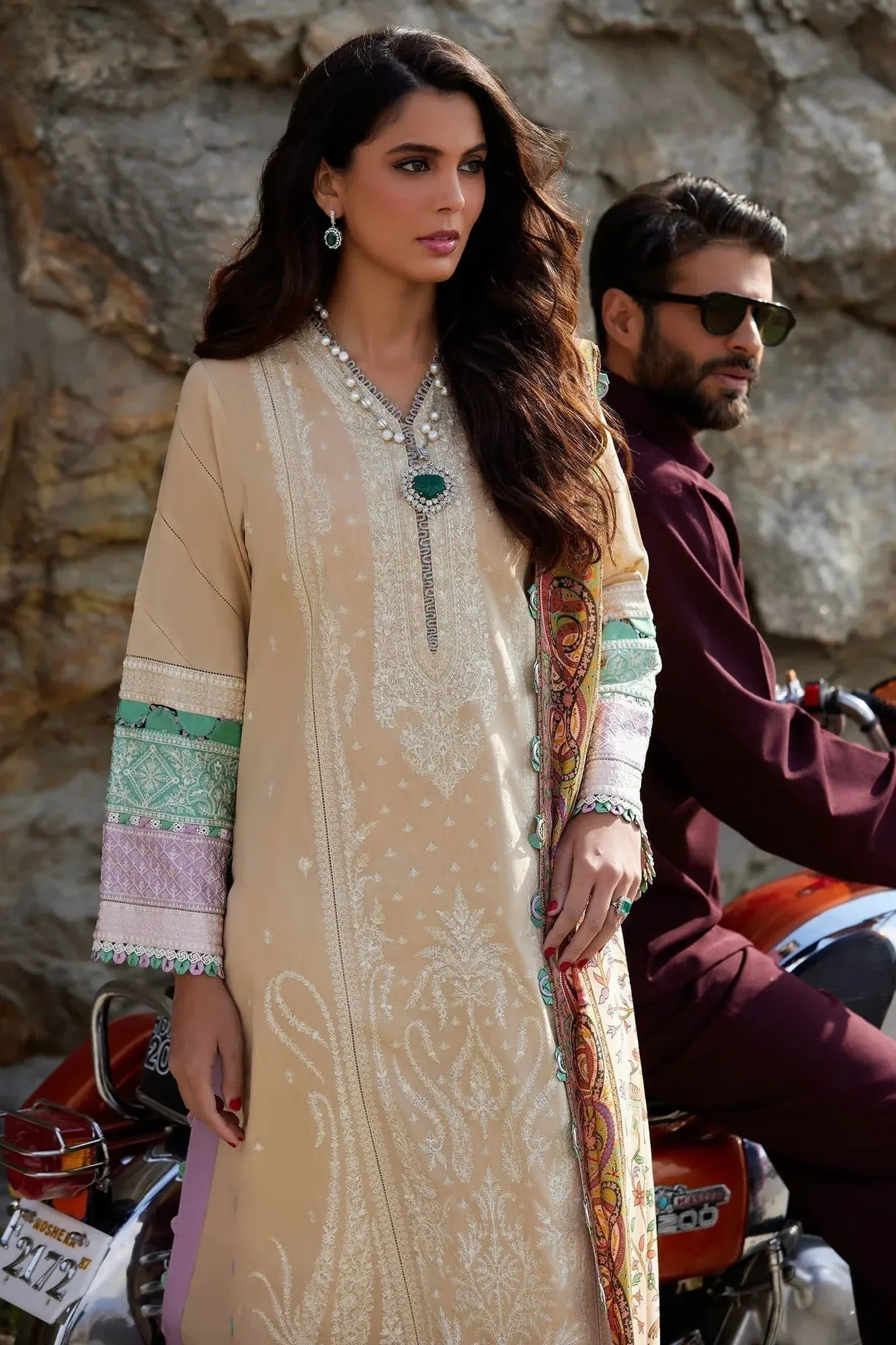 Elan Lawn24 Peach Cambric – view 2 – Poshaq