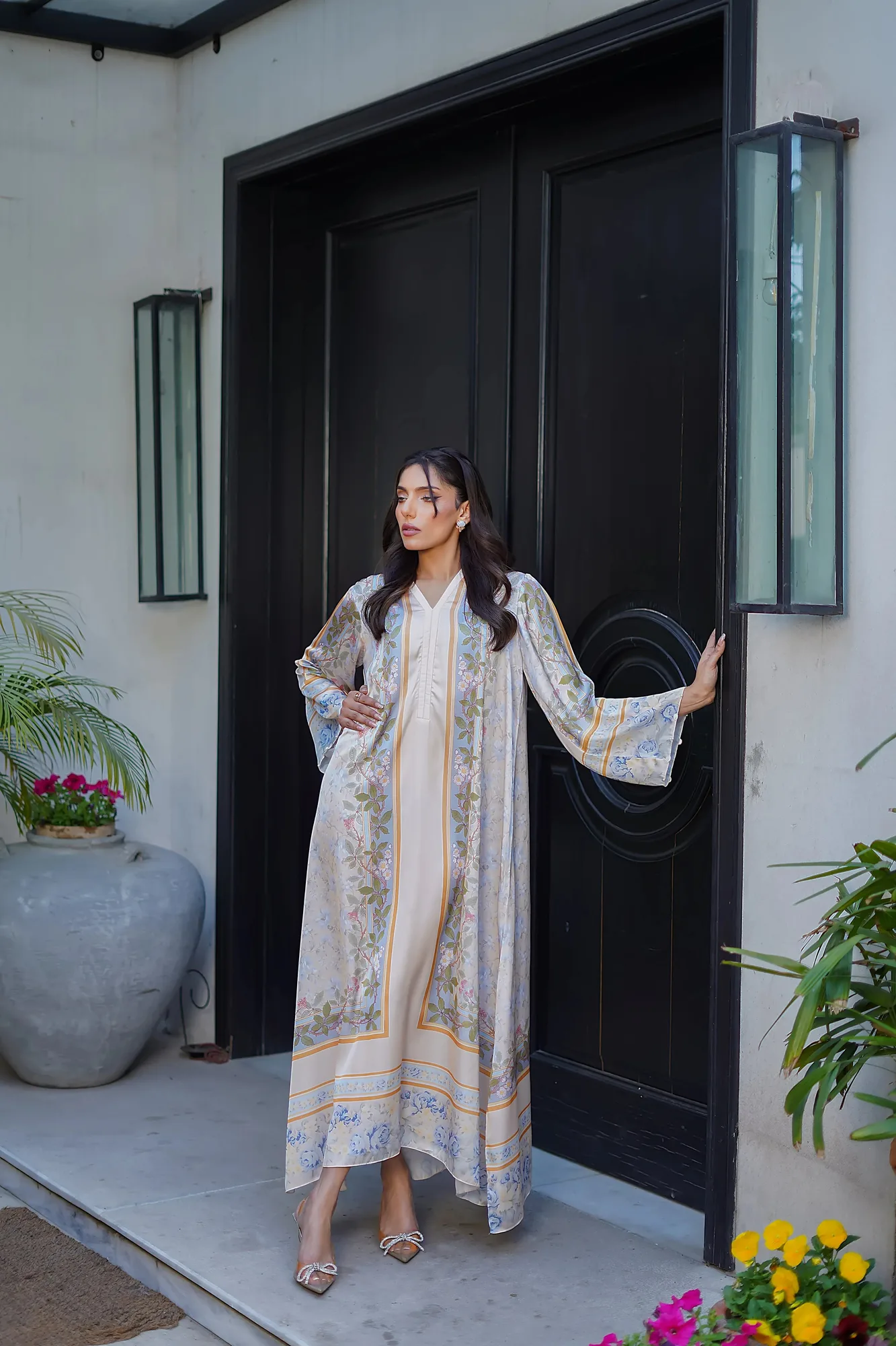 Erum Khan Nue Pret Ivory Gold Silk – view 4 – Poshaq