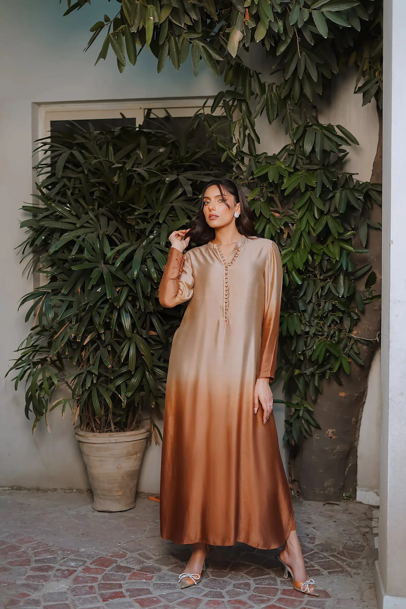 Erum Khan Nue Pret Golden Raw Silk – view 3 – Poshaq