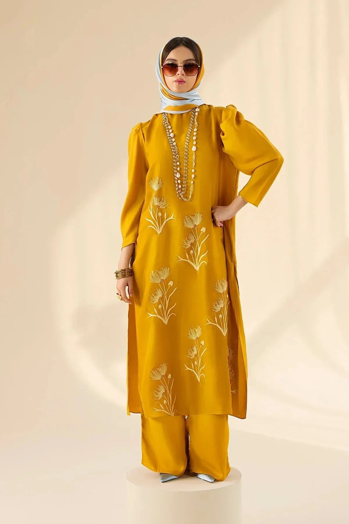 Erum Khan Lillia Summer Edit Gold Silk – view 1 – Poshaq