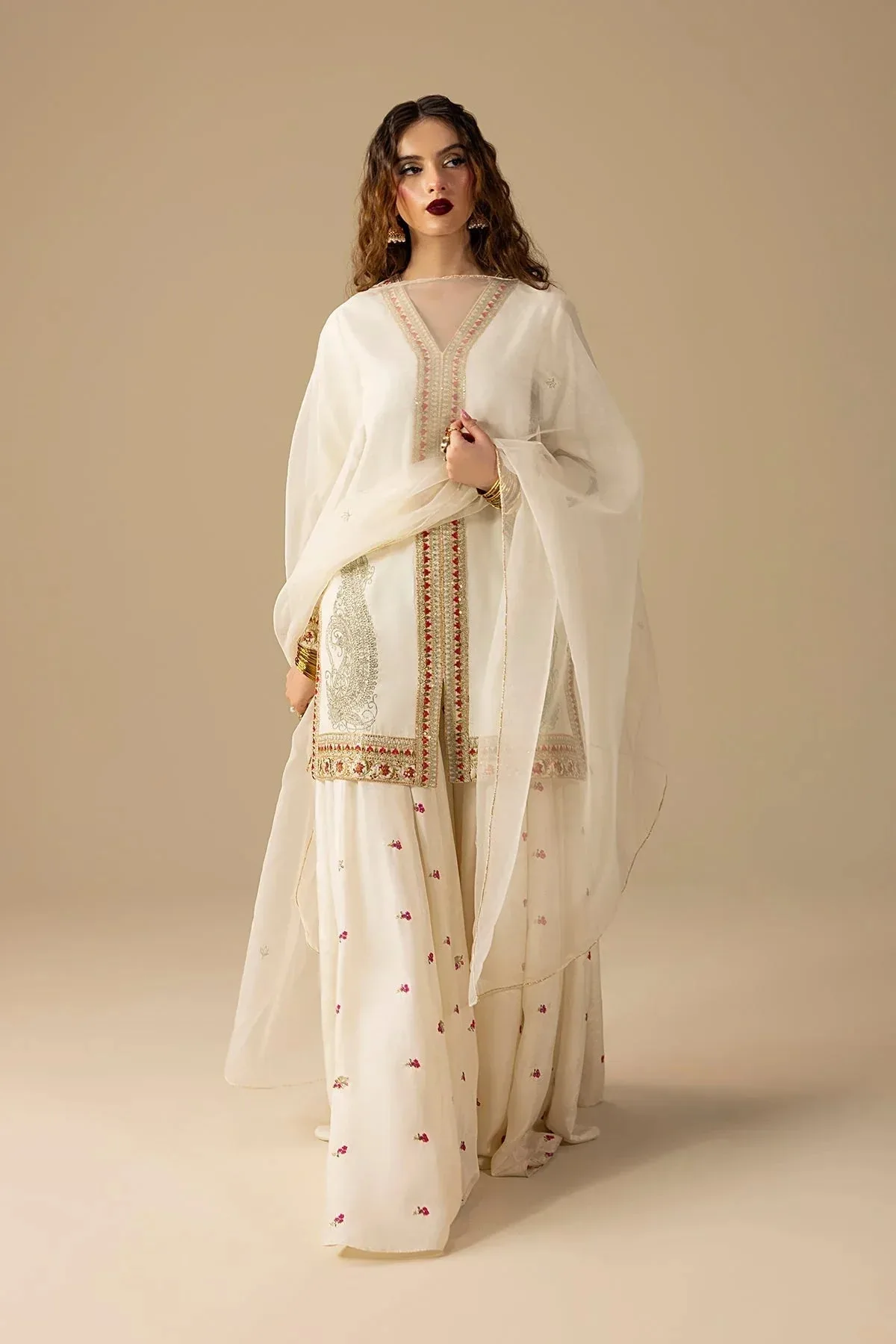 Erum Khan Lillia Summer Edit Off White Raw Silk – view 5 – Poshaq