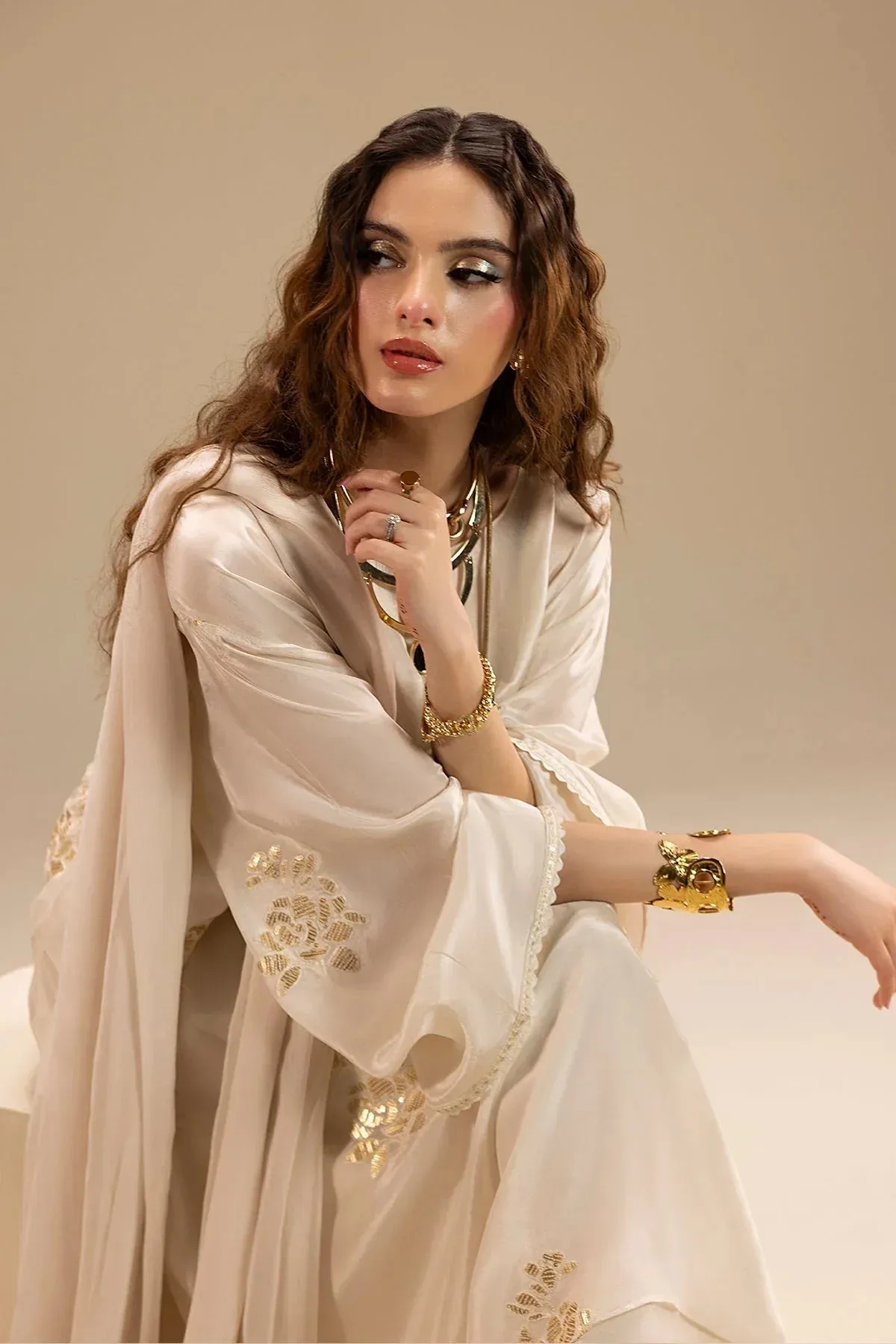 Erum Khan Lillia Summer Edit Off White Raw Silk – view 4 – Poshaq