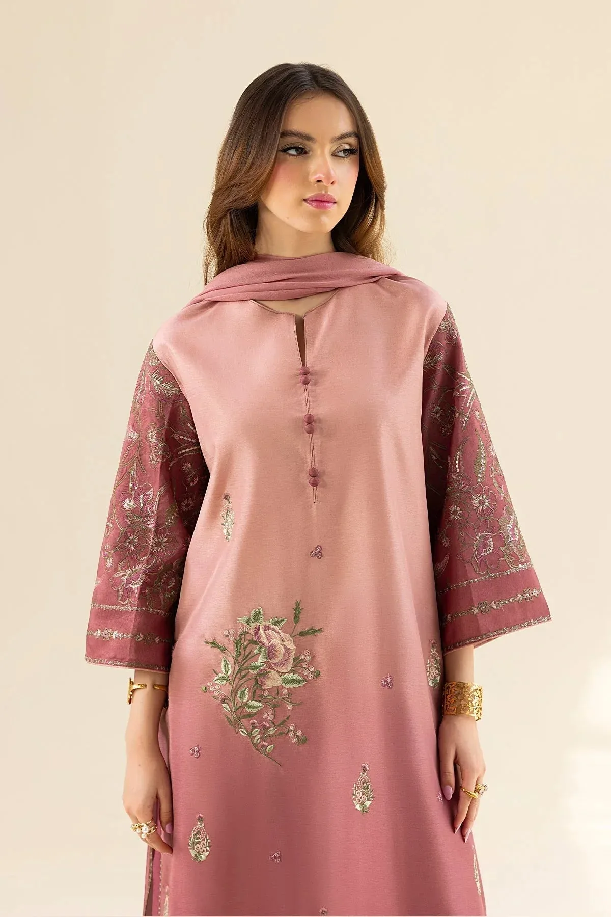 Erum Khan Lillia Summer Edit Tea Pink Organza – view 4 – Poshaq