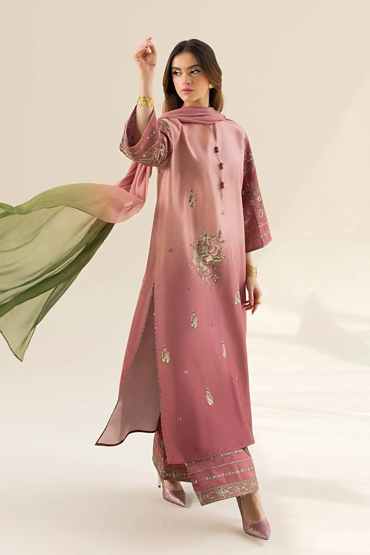 Erum Khan Lillia Summer Edit Tea Pink Organza – view 5 – Poshaq