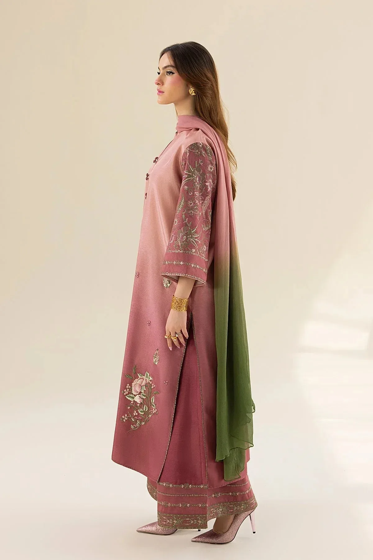 Erum Khan Lillia Summer Edit Tea Pink Organza – view 6 – Poshaq