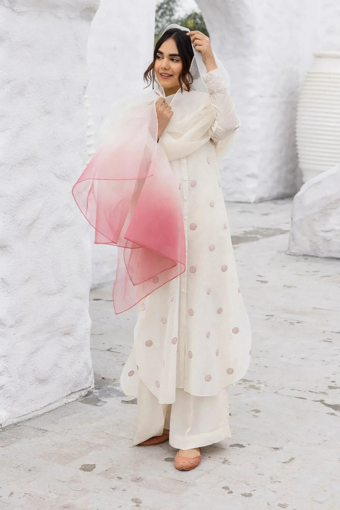 Erum Khan Ramadan Edition White Organza – view 6 – Poshaq