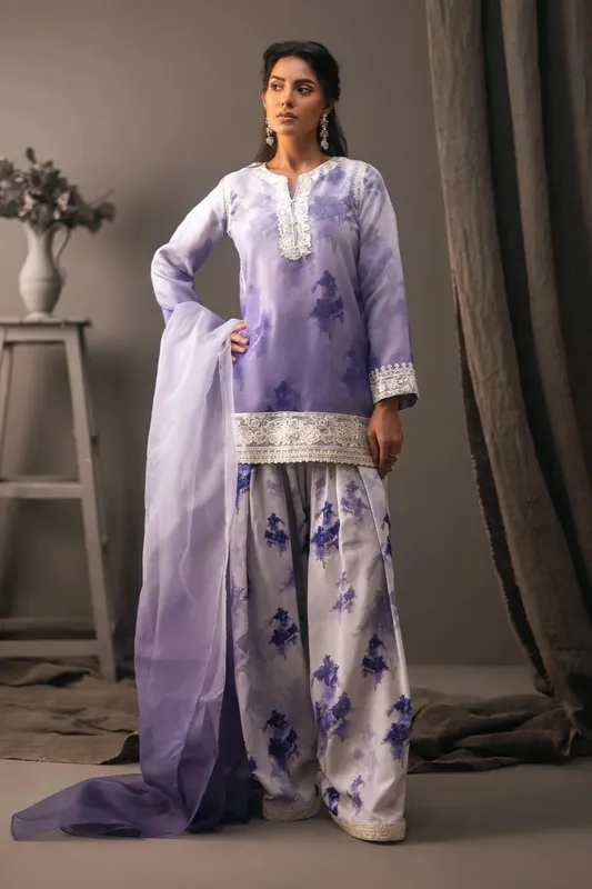 Erum Khan Beyond Basic Lavender Organza – view 1 – Poshaq