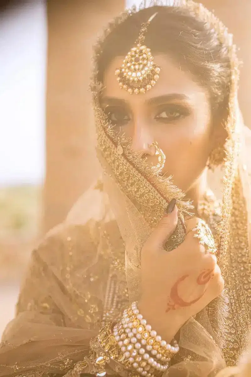 Erum Khan Jahan Wedding 23 Gold Raw Silk – view 3 – Poshaq