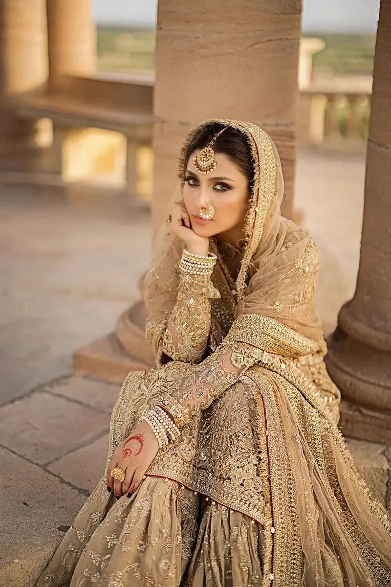 Erum Khan Jahan Wedding 23 Gold Raw Silk – view 4 – Poshaq