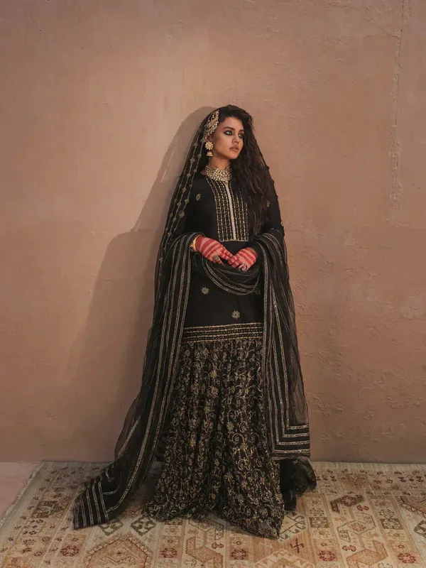 Erum Khan Shab Siyah 23 Black – view 1 – Poshaq