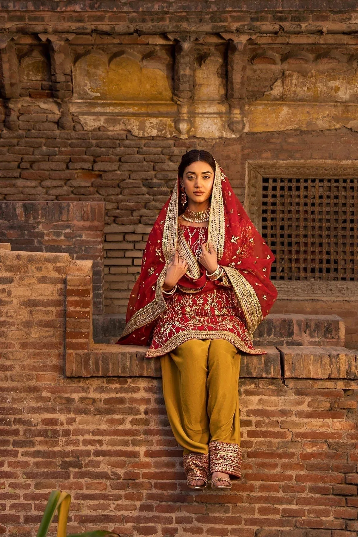 Erum Khan Shezadian Luxe Formals Red Raw Silk – view 2 – Poshaq