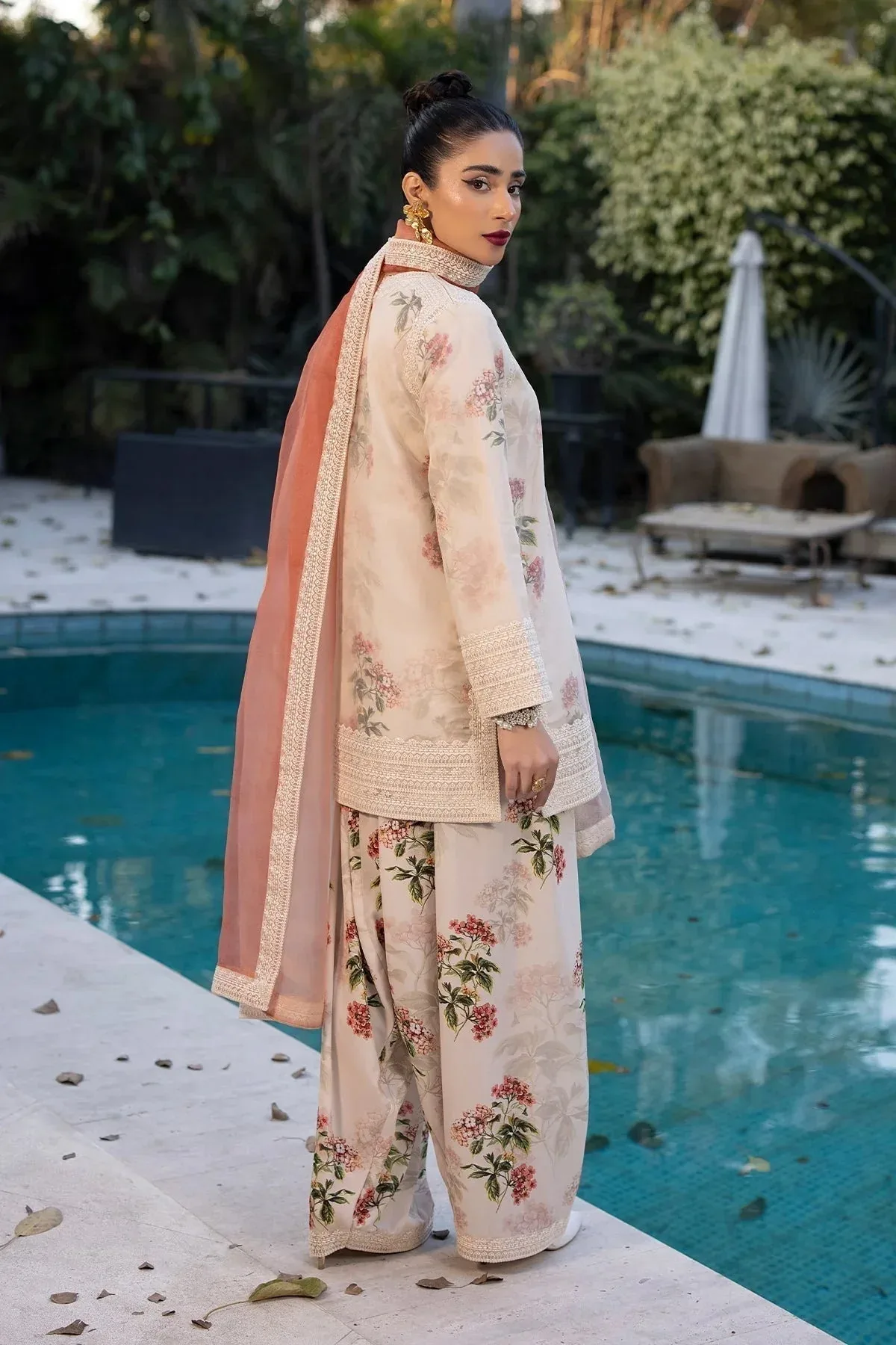 Erum Khan Shahzeen Eid Collection Ivory Organza – view 2 – Poshaq