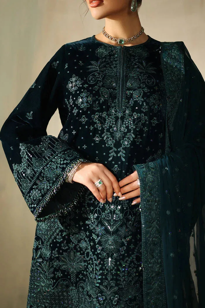 Baroque Velvet 25 Mineral Green Organza – view 3 – Poshaq