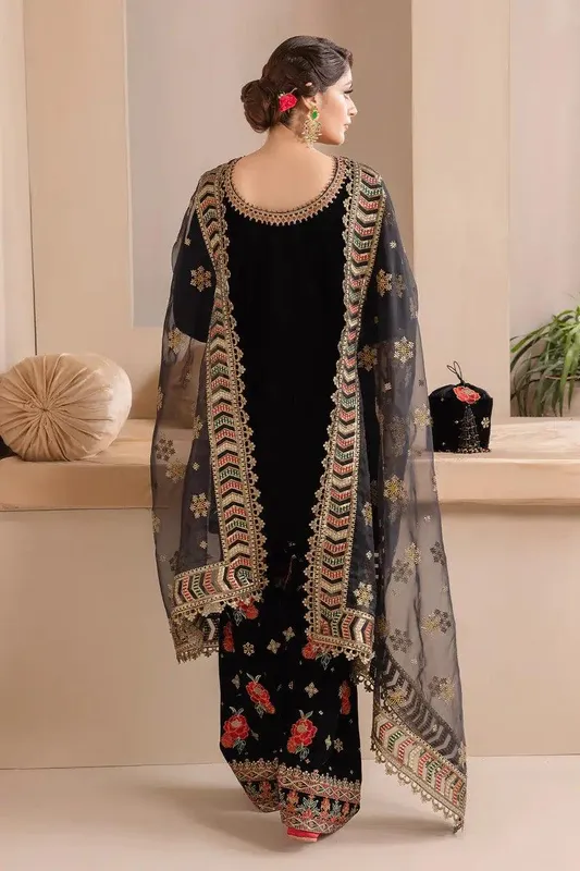 Baroque Jahanara Luxury Velvet 23 Black Organza – view 1 – Poshaq